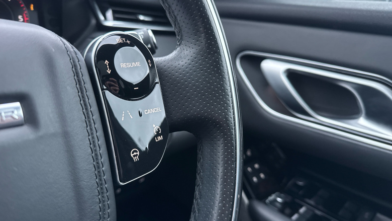 Land Rover Range Rover Velar 2.0 D240 R-Dynamic HSE 5dr Auto Diesel Estate